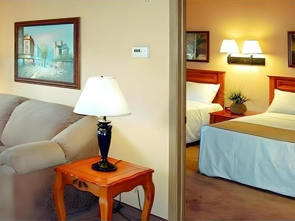 Nellis Suites At Main Gate Hotel Las Vegas Exterior foto